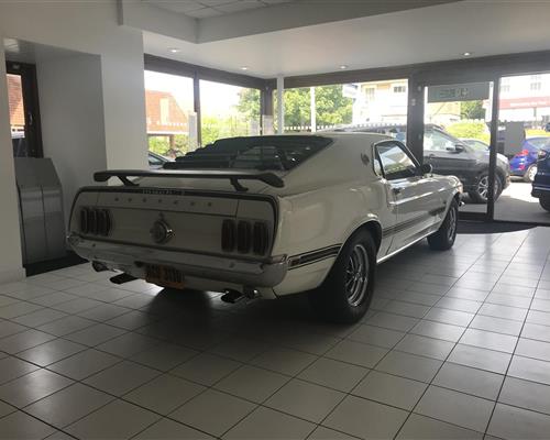 Ford Mustang Mach 1