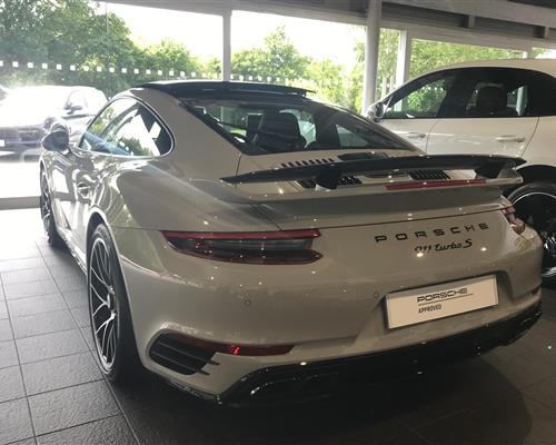 Porsche Carrera turbo s